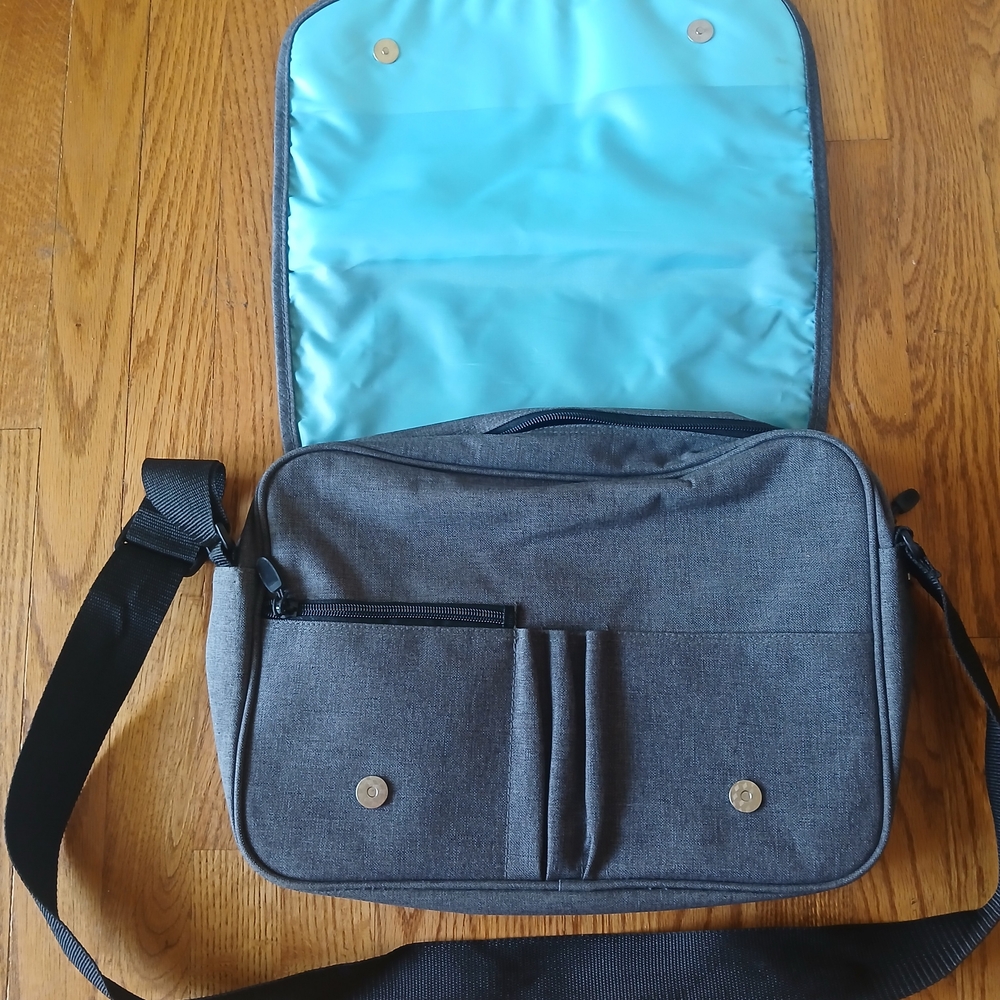 Everest Gray Shoulder Messenger/Laptop Bag